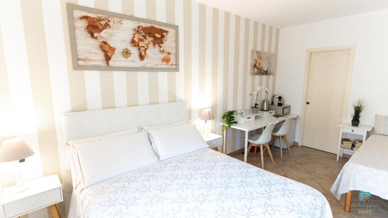 Residence Il Vento E Il Mare ปาเลา ภายนอก รูปภาพ